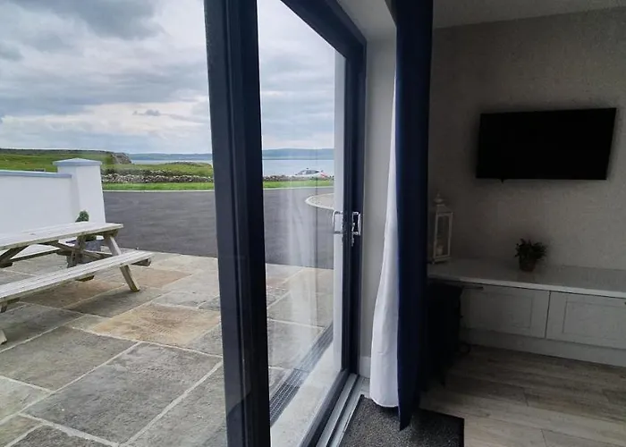 Beside The Sea & Minutes From Cliffs-clahane Shore Casa de Férias