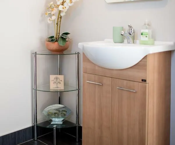 Beside The Sea & Minutes From Cliffs-clahane Shore Prázdninový dům *