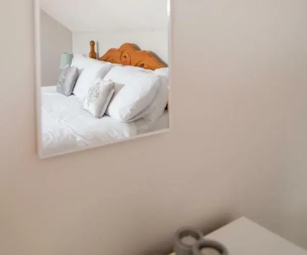 Prázdninový dům Beside The Sea & Minutes From Cliffs-clahane Shore